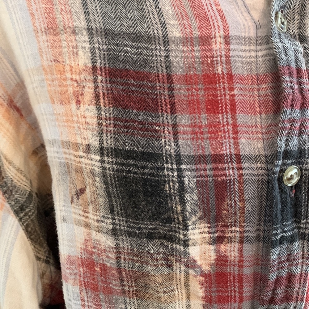 Franklin Flannels Vintage Bleach Splattered Button Down 
(Gray & Burgundy) - Picture 4 of 11